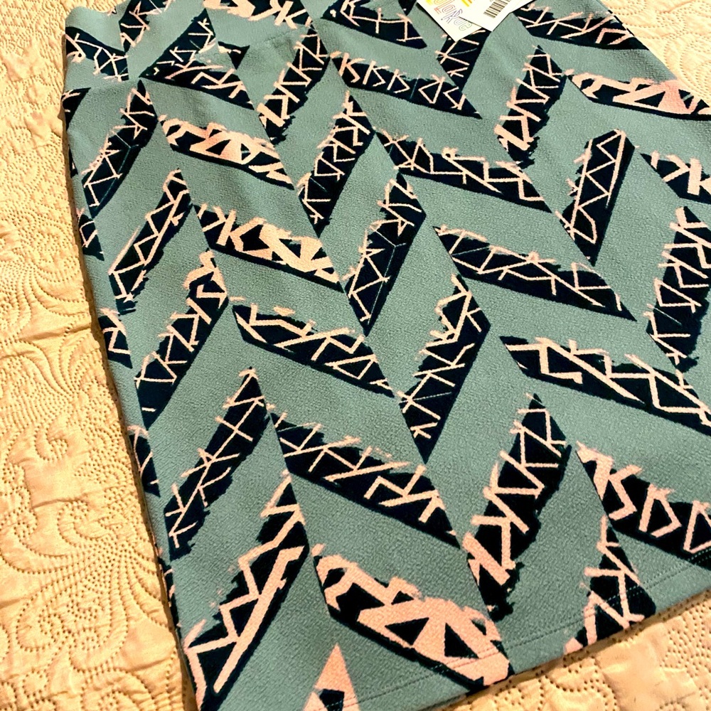 LuLaRoe Cassie